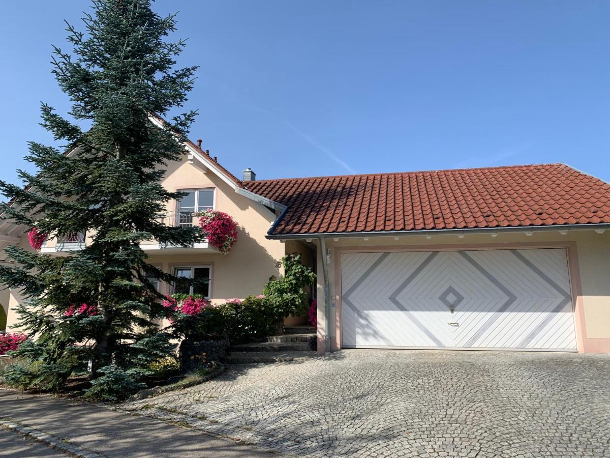Bodensee Apartment Tettnang Apfelliebe ภายนอก รูปภาพ